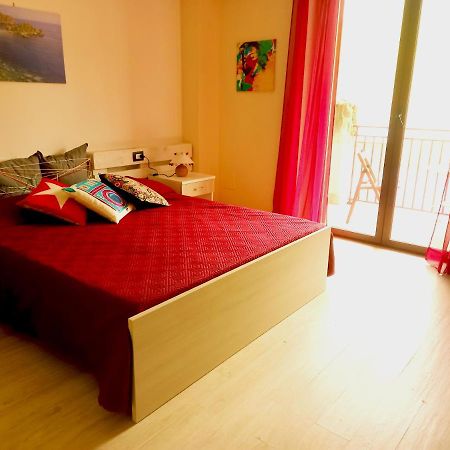 Villa I Minnulareddi จีอาร์ดีนี นักซอส ภายนอก รูปภาพ